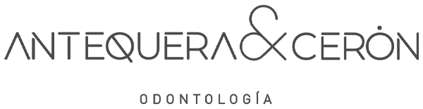Antequera & ceron - Logo